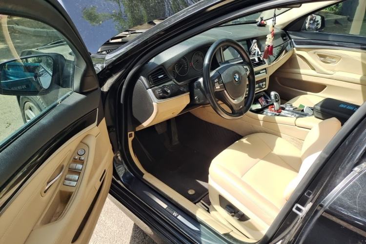 Used BMW 5 Series 2013 520Li Elegant Edition Driver Seat