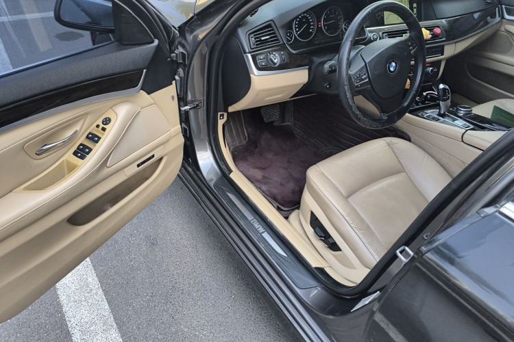Used BMW 5 Series 2013 525Li Luxury Model Driver Seat