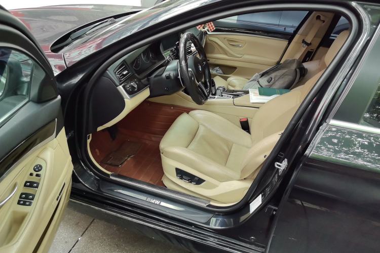 Used BMW 5 Series 2013 530Li Luxury Model Driver Seat