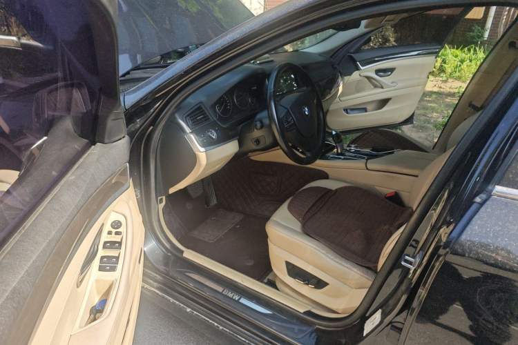 Used BMW 5 Series 2013 525Li Leading Model Driver Seat