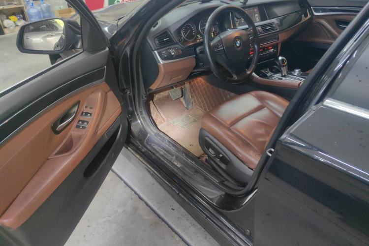 Used BMW 5 Series 2013 520Li Elegant Edition Driver Seat