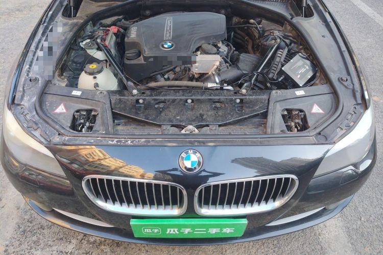 Used BMW 5 Series 2013 525Li Luxury Model Engine Bay