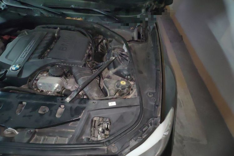 Used BMW 5 Series 2013 535Li Luxury Model Engine Bay Left