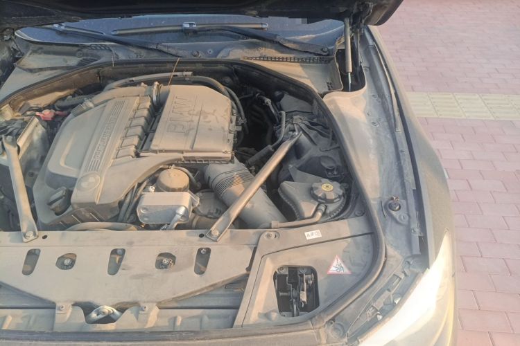 Used BMW 5 Series 2013 535Li Leading Model Engine Bay Left