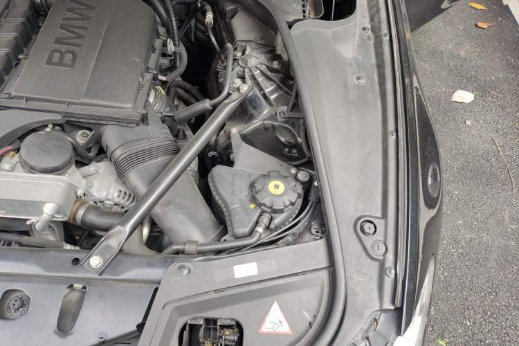 Used BMW 5 Series 2013 535Li Executive Edition Engine Bay Left