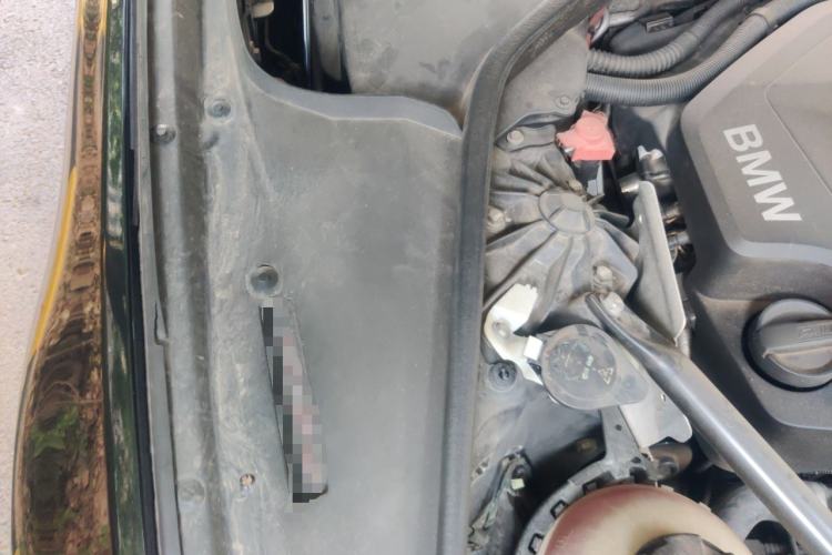 Used BMW 5 Series 2013 525Li Luxury Model Engine Bay Right