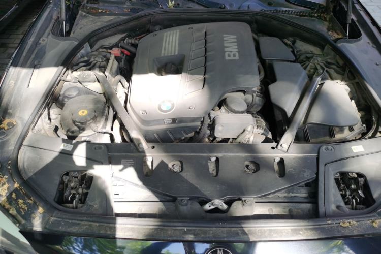 Used BMW 5 Series 2013 530Li Leading Model Engine Bay