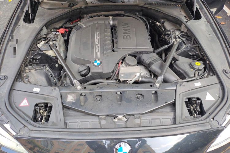 Used BMW 5 Series 2013 535Li Executive Edition Engine Bay
