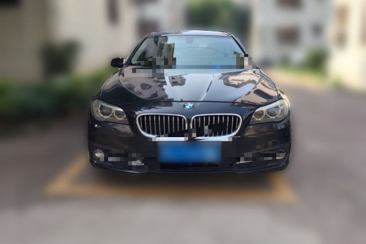 Used BMW 5 Series 2013 525Li Leading Model Front