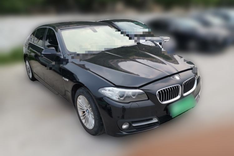 Used BMW 5 Series 2013 525Li Leading Model Front Right 45 Deg
