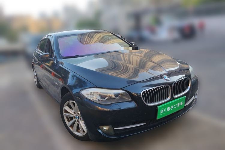 Used BMW 5 Series 2013 525Li Luxury Model Front Right 45 Deg