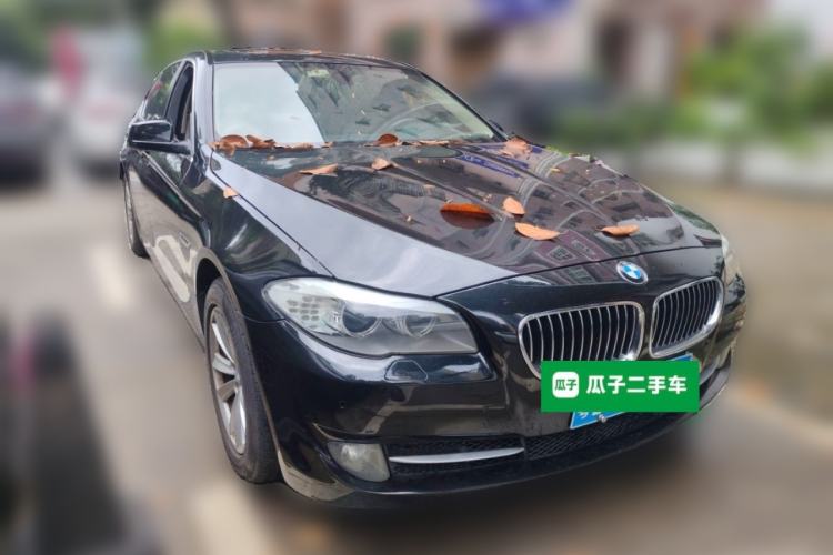 Used BMW 5 Series 2013 525Li Luxury Model Front Right 45 Deg