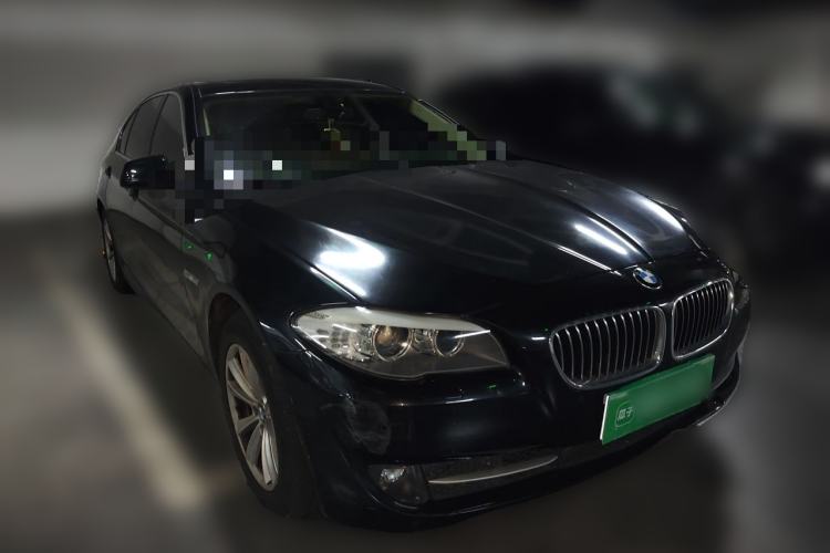 Used BMW 5 Series 2013 525Li Luxury Model Front Right 45 Deg