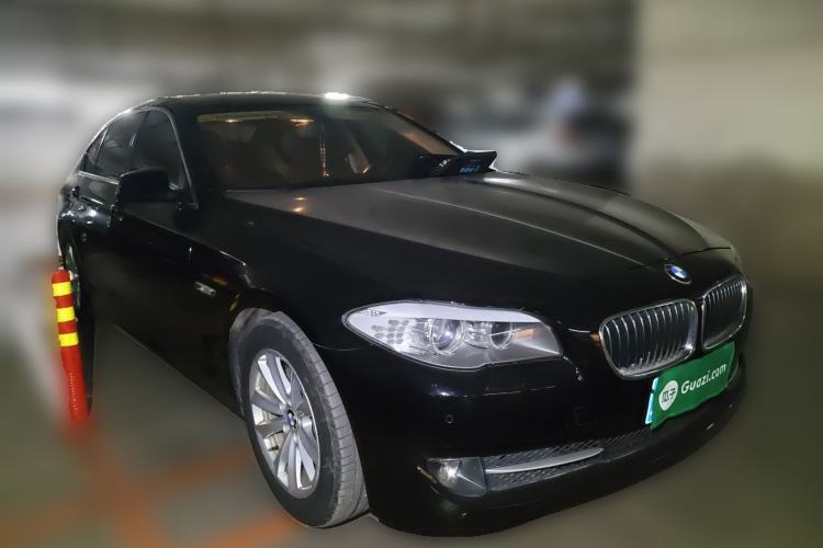 Used BMW 5 Series 2013 525Li Luxury Model Front Right 45 Deg