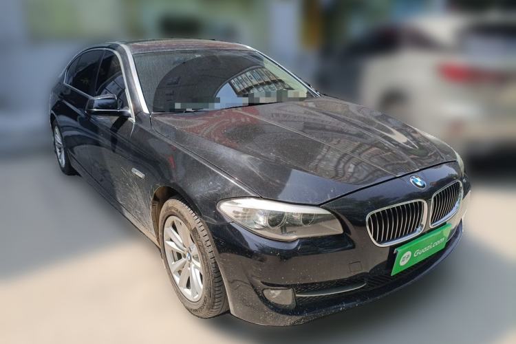 Used BMW 5 Series 2013 525Li Leading Model Front Right 45 Deg