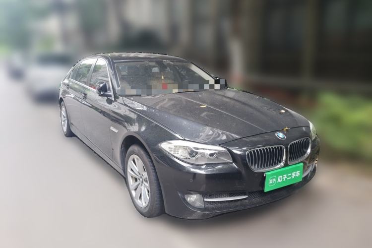 Used BMW 5 Series 2013 525Li Leading Model Front Right 45 Deg