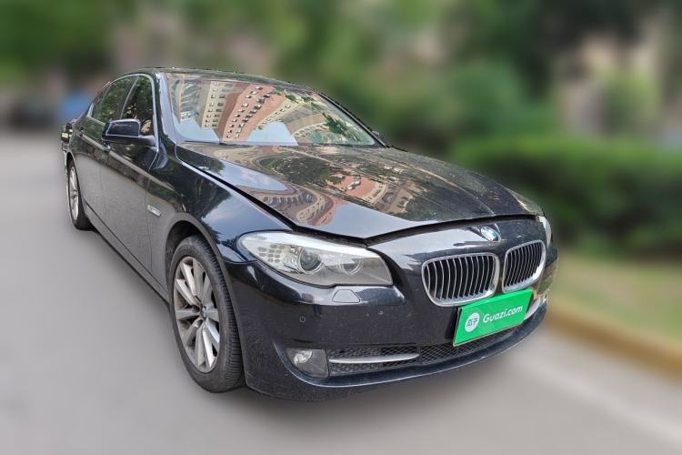 Used BMW 5 Series 2013 530Li Luxury Model Front Right 45 Deg