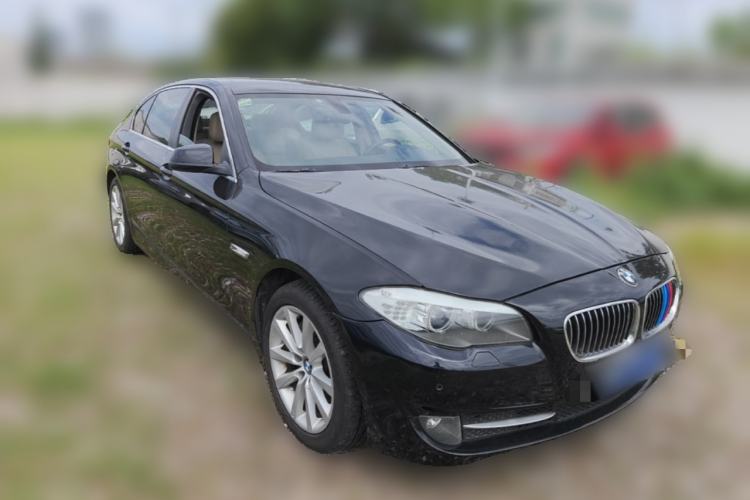 Used BMW 5 Series 2013 530Li Leading Model Front Right 45 Deg
