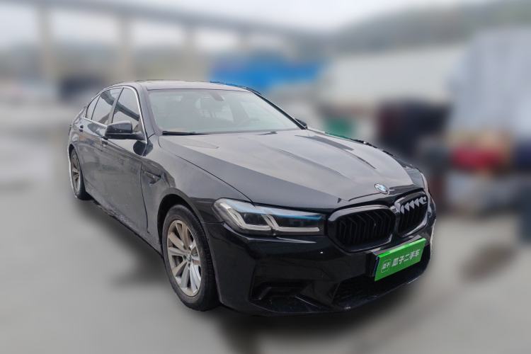 Used BMW 5 Series 2013 525Li Luxury Model Front Right 45 Deg