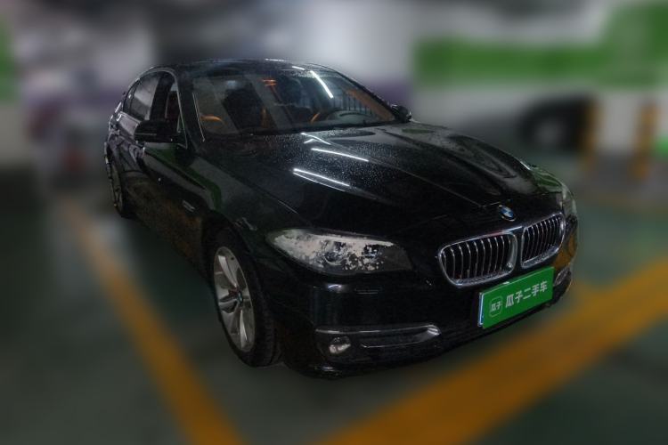 Used BMW 5 Series 2013 525Li Leading Model Front Right 45 Deg