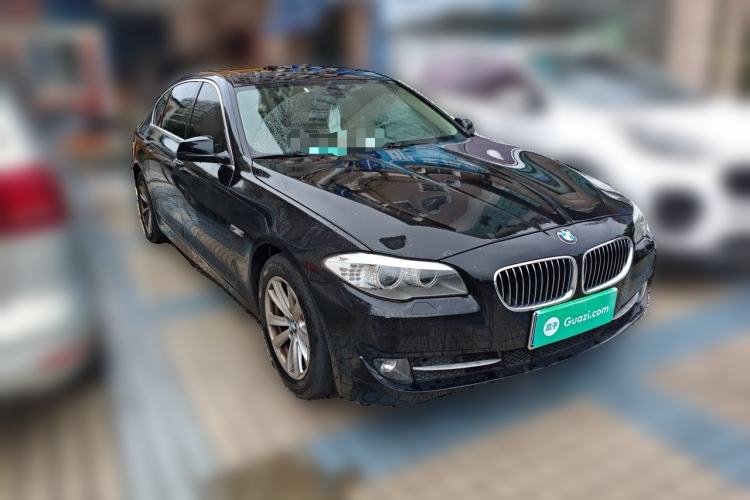 Used BMW 5 Series 2013 525Li Luxury Model Front Right 45 Deg