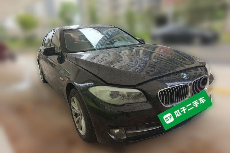 Used BMW 5 Series 2013 525Li Luxury Model Front Right 45 Deg