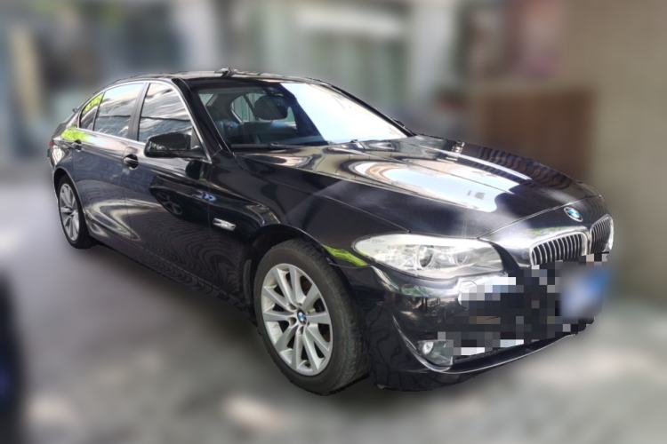 Used BMW 5 Series 2013 530Li Leading Model Front Right 45 Deg