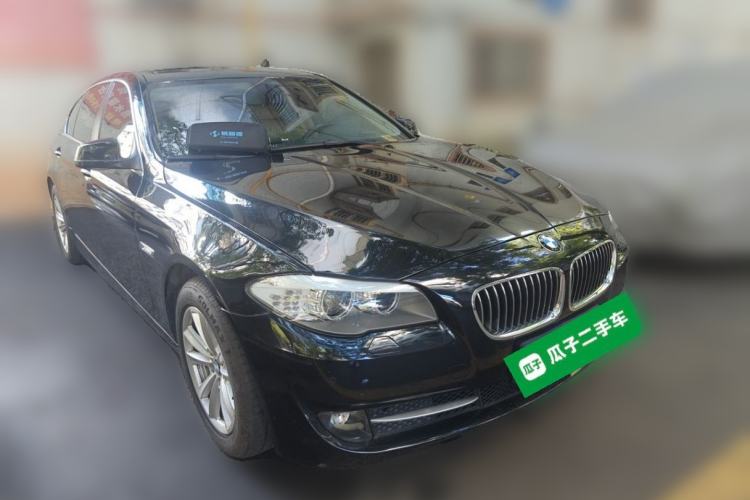 Used BMW 5 Series 2013 525Li Leading Model Front Right 45 Deg