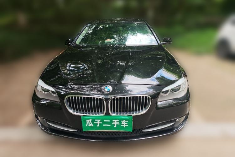 Used BMW 5 Series 2013 525Li Leading Model Front