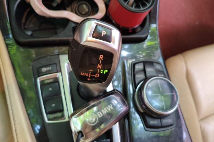 Used BMW 5 Series 2013 525Li Leading Model Gear Lever