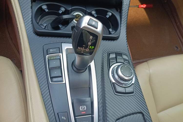 Used BMW 5 Series 2013 525Li Leading Model Gear Lever