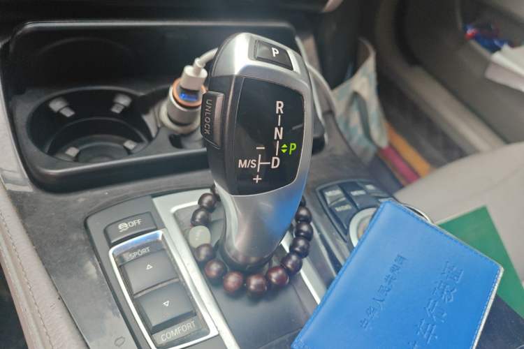 Used BMW 5 Series 2013 525Li Leading Model Gear Lever