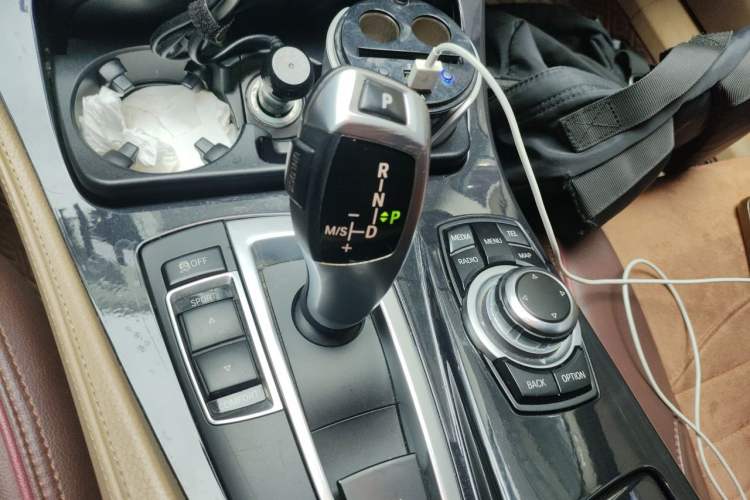 Used BMW 5 Series 2013 520Li Elegant Edition Gear Lever