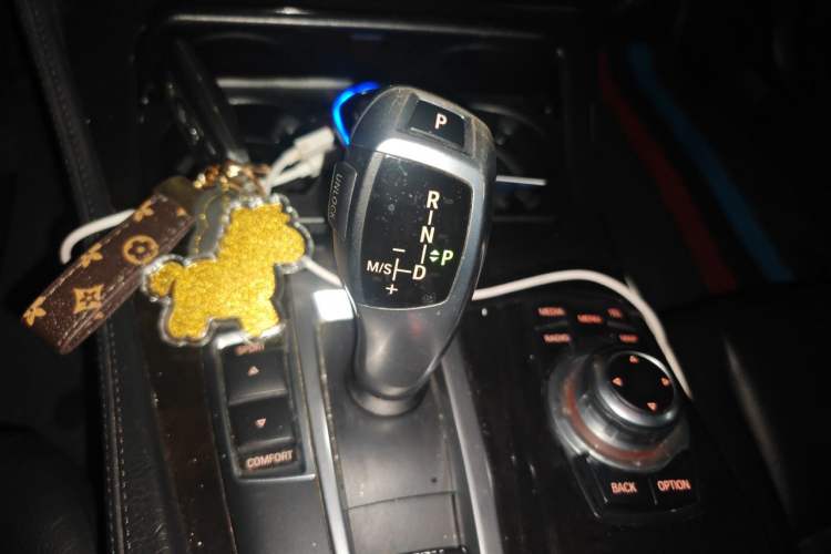 Used BMW 5 Series 2013 525Li Leading Model Gear Lever