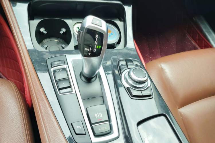 Used BMW 5 Series 2013 520Li Elegant Edition Gear Lever