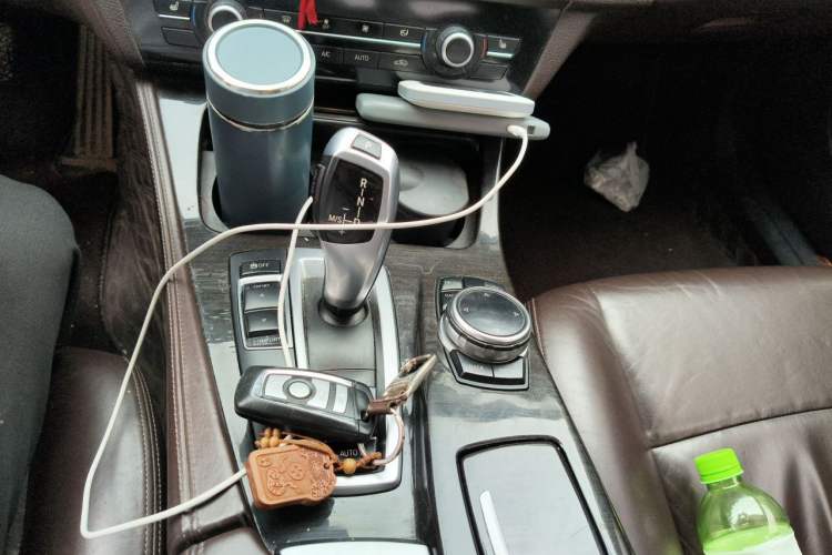 Used BMW 5 Series 2013 525Li Luxury Model Gear Lever