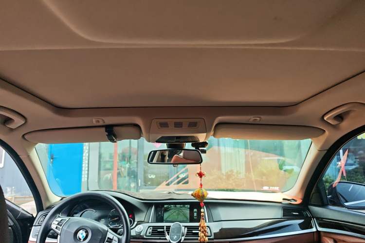 Used BMW 5 Series 2013 530Li Leading Model Headliner