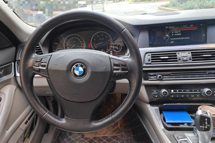 Used BMW 5 Series 2013 530Li Luxury Model Headliner