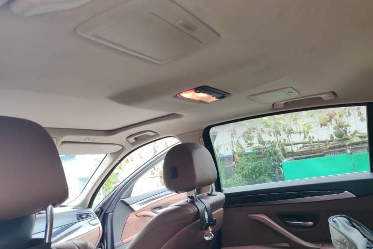 Used BMW 5 Series 2013 520Li Elegant Edition Headliner