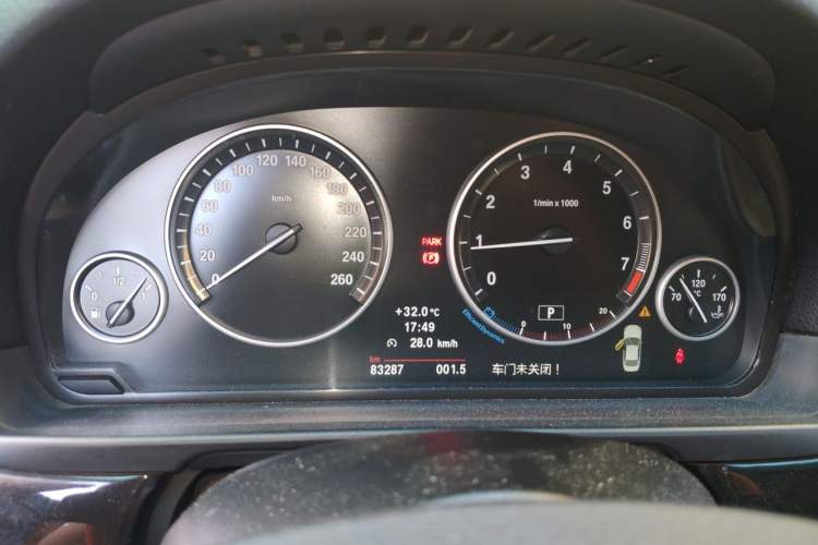 Used BMW 5 Series 2013 525Li Luxury Model Instrument Cluster