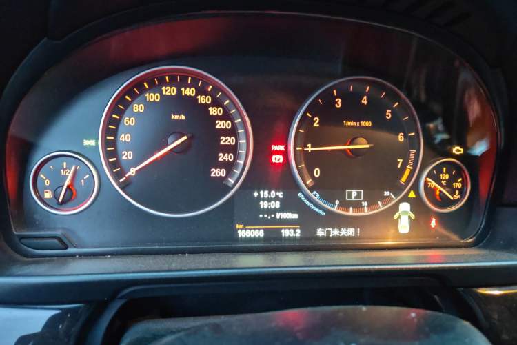 Used BMW 5 Series 2013 525Li Luxury Model Instrument Cluster