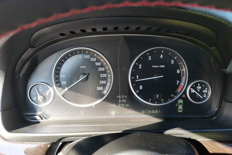 Used BMW 5 Series 2013 525Li Luxury Model Instrument Cluster