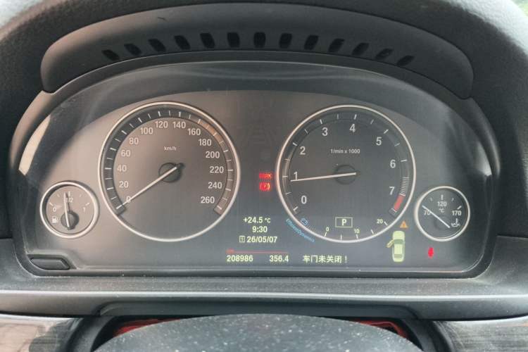 Used BMW 5 Series 2013 525Li Luxury Model Instrument Cluster