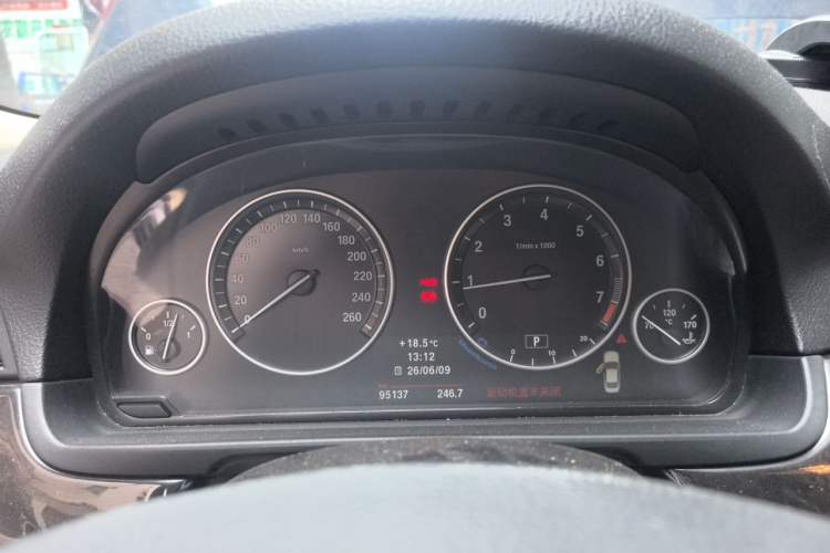 Used BMW 5 Series 2013 525Li Luxury Model Instrument Cluster