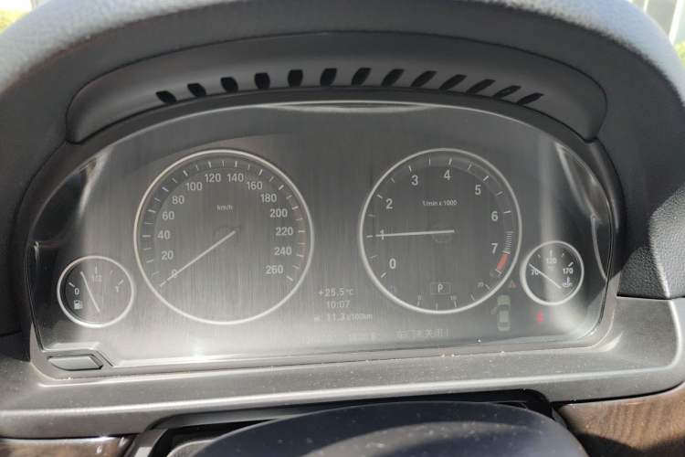 Used BMW 5 Series 2013 525Li Luxury Model Instrument Cluster
