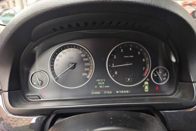 Used BMW 5 Series 2013 520Li Elegant Edition Instrument Cluster