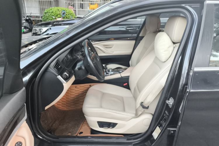 Used BMW 5 Series 2013 525Li Luxury Model Left Front Seat