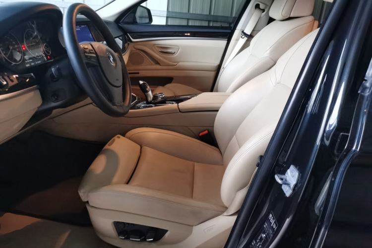 Used BMW 5 Series 2013 530Li Luxury Model Left Front Seat