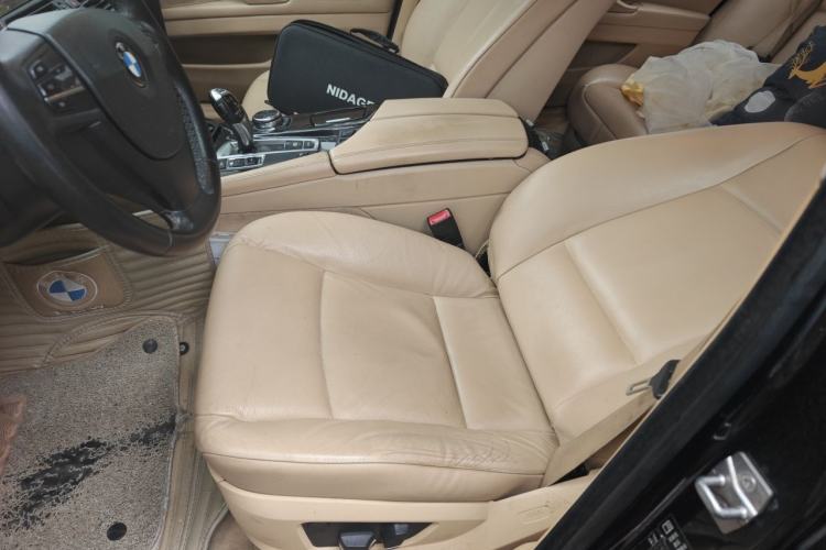 Used BMW 5 Series 2013 525Li Luxury Model Left Front Seat