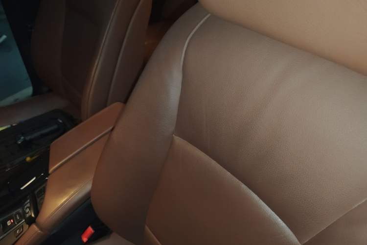 Used BMW 5 Series 2013 520i Elegant Edition Left Front Seat